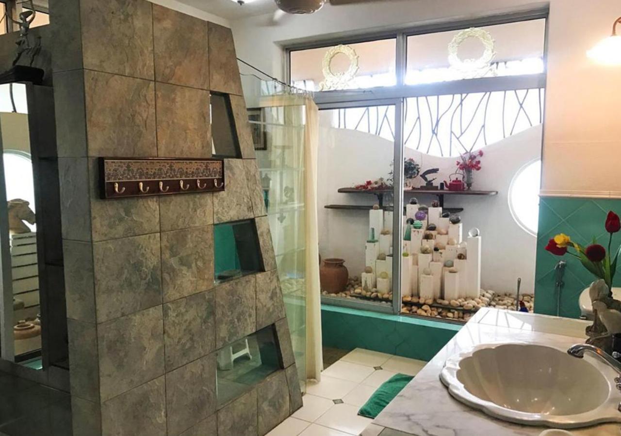 Bella Vista By Stayvista - A Haven With Lush Green Surroundings, Zen Garden, Quirky Decor & A Inviting Swimming Pool Lonavala Luaran gambar